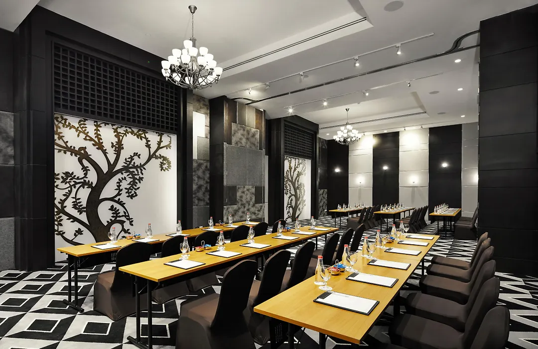 Moevenpick Hotel Sukhumvit 15 Bangkok-1