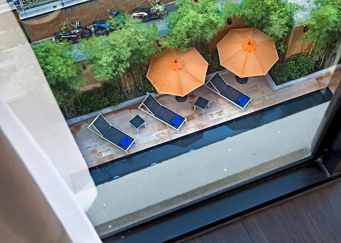 Galleria 12 Sukhumvit By Compass Hospitality